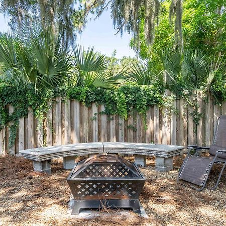 2Bed 1Bath Suite Minutes To Downtown, Beaches, Restaurants, Theaters And More サラソータ エクステリア 写真