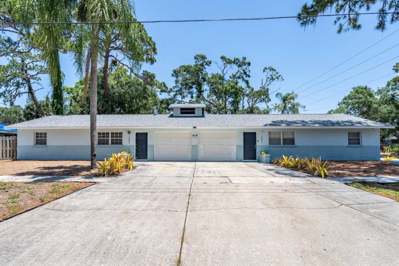 2Bed 1Bath Suite Minutes To Downtown, Beaches, Restaurants, Theaters And More サラソータ エクステリア 写真