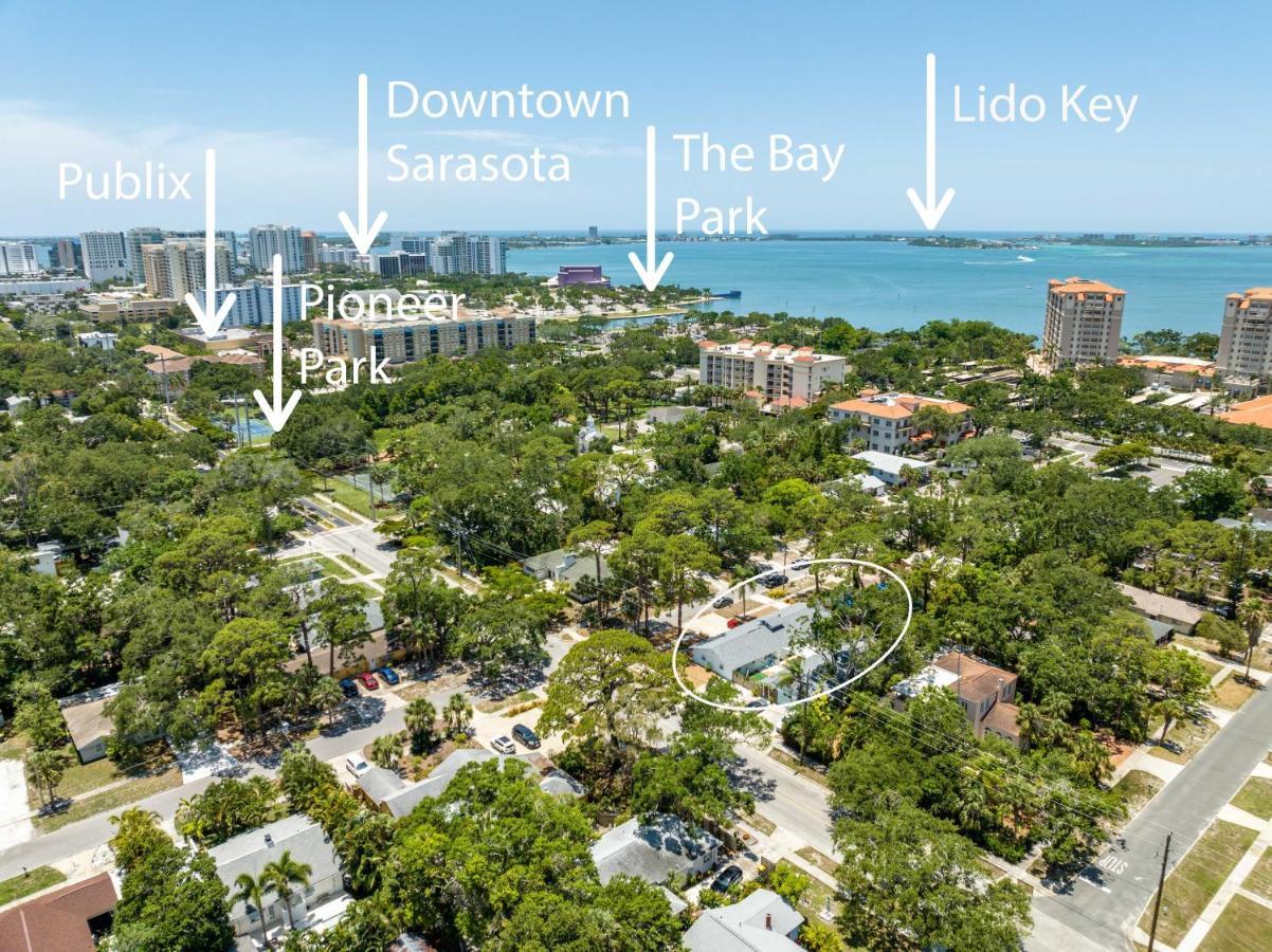 2Bed 1Bath Suite Minutes To Downtown, Beaches, Restaurants, Theaters And More サラソータ エクステリア 写真