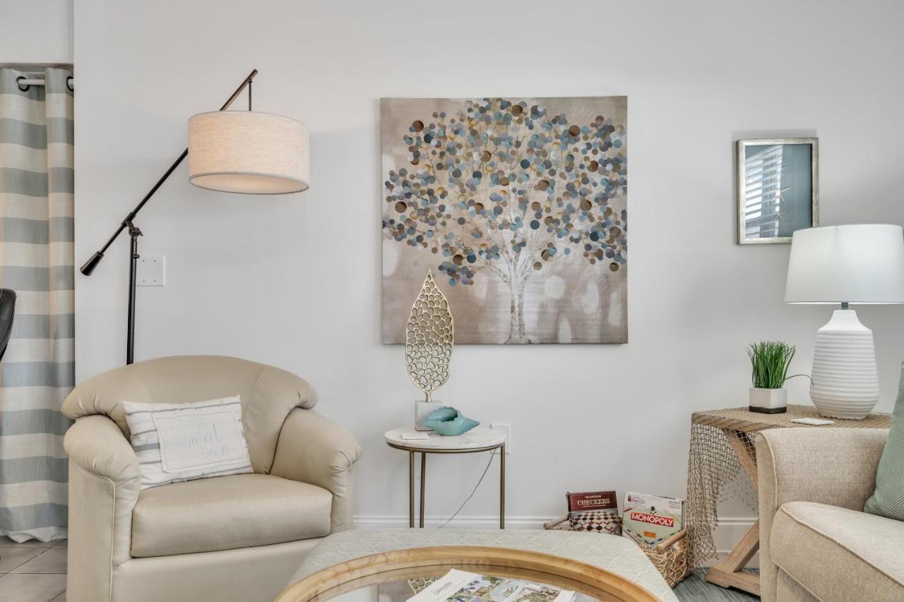 2Bed 1Bath Suite Minutes To Downtown, Beaches, Restaurants, Theaters And More サラソータ エクステリア 写真