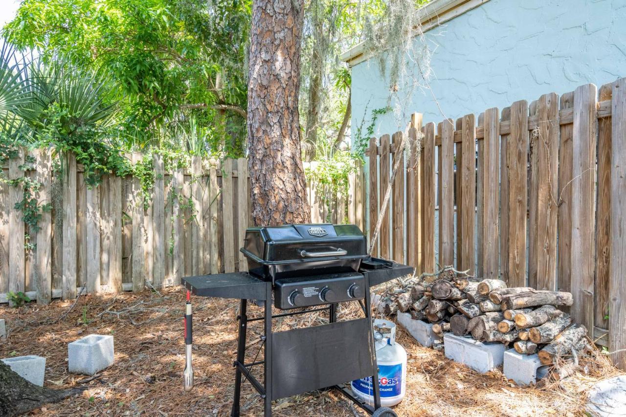 2Bed 1Bath Suite Minutes To Downtown, Beaches, Restaurants, Theaters And More サラソータ エクステリア 写真